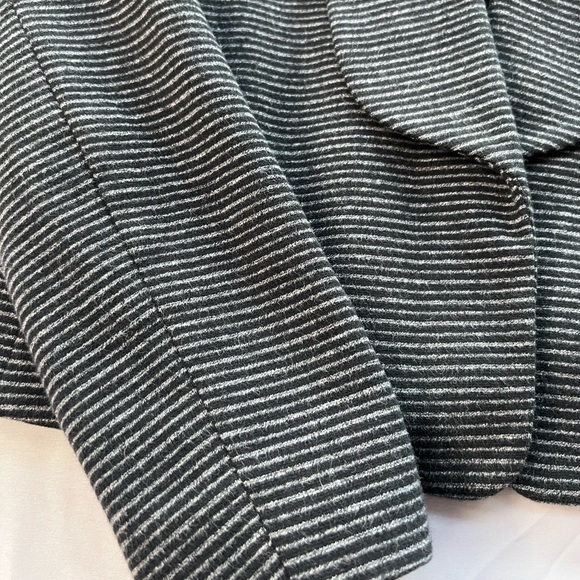 LOFT NWOT Striped Blazer - Picture 3 of 5